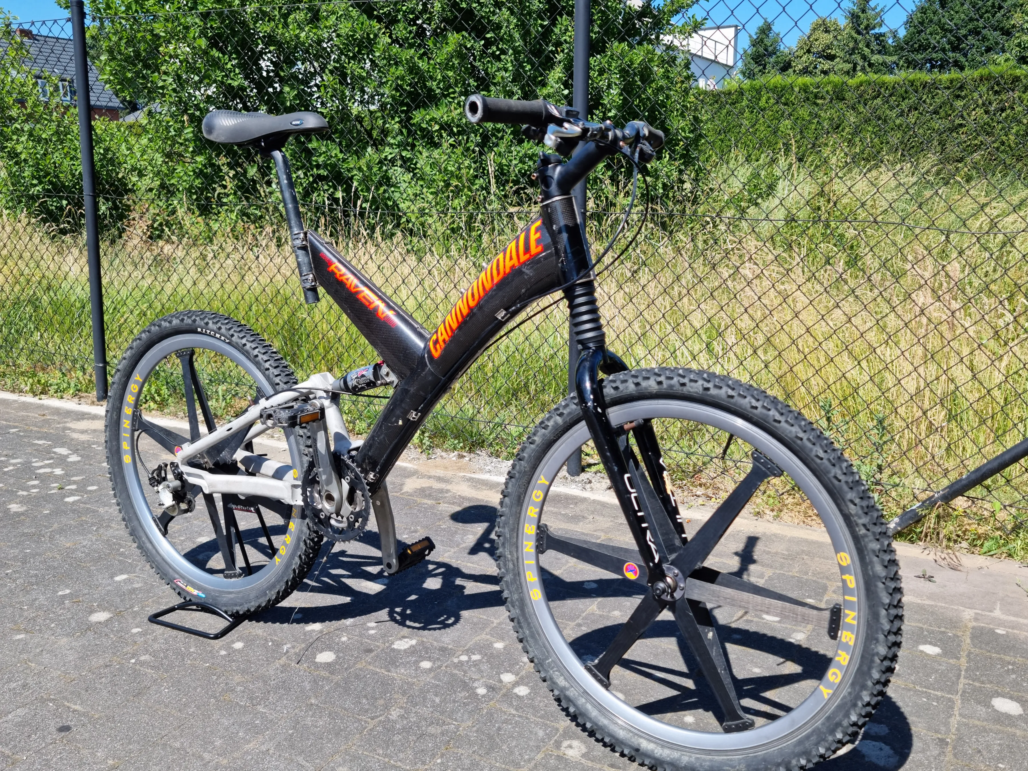 Cannondale super V Raven 2000 1996 view 3