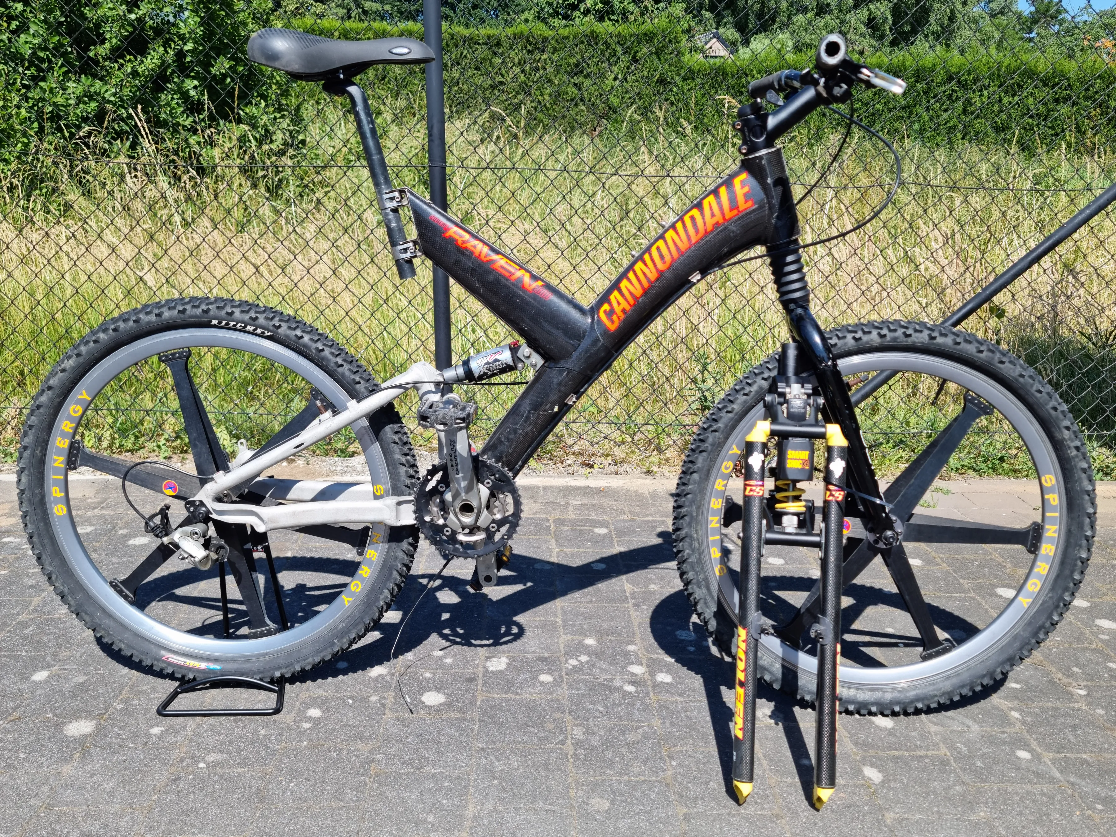 Cannondale super V Raven 2000 1996 view 5