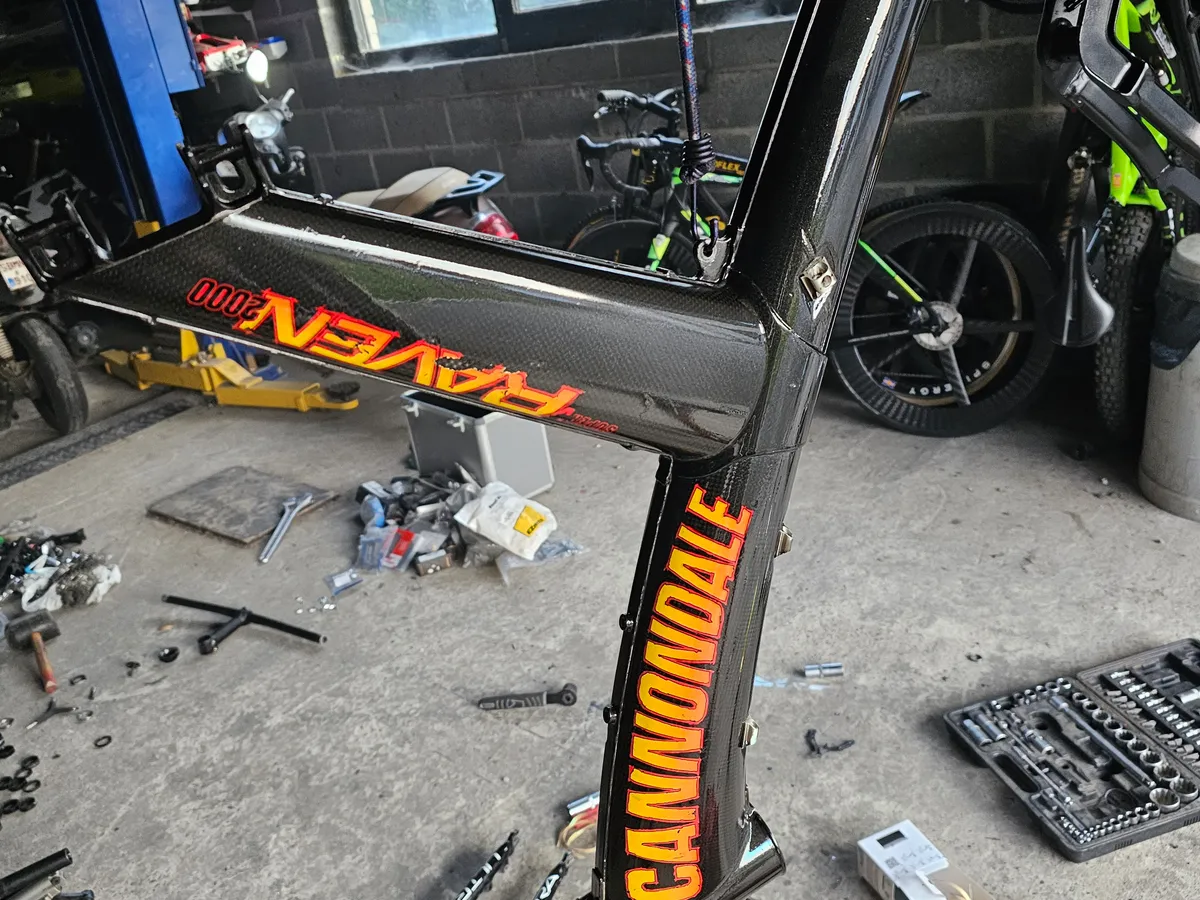 Cannondale super V Raven 2000 1996 view 6