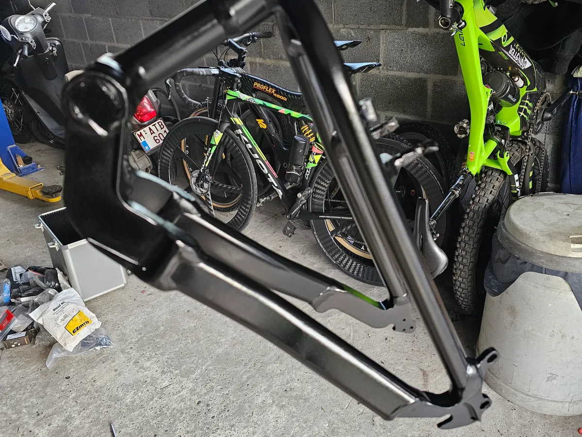 Cannondale super V Raven 2000 1996 view 7
