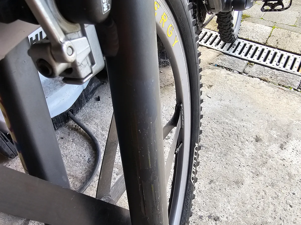Cannondale super V Raven 2000 1996 view 18