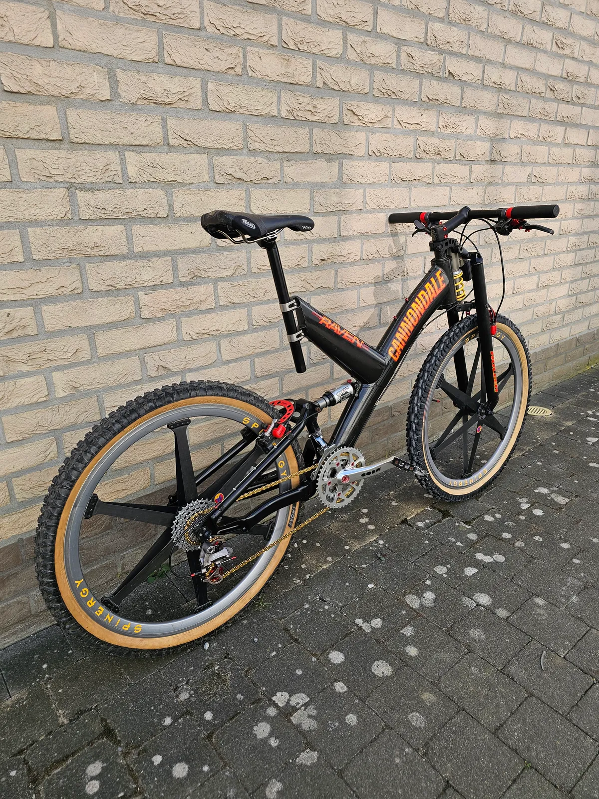 Cannondale super V Raven 2000 1996 view 34