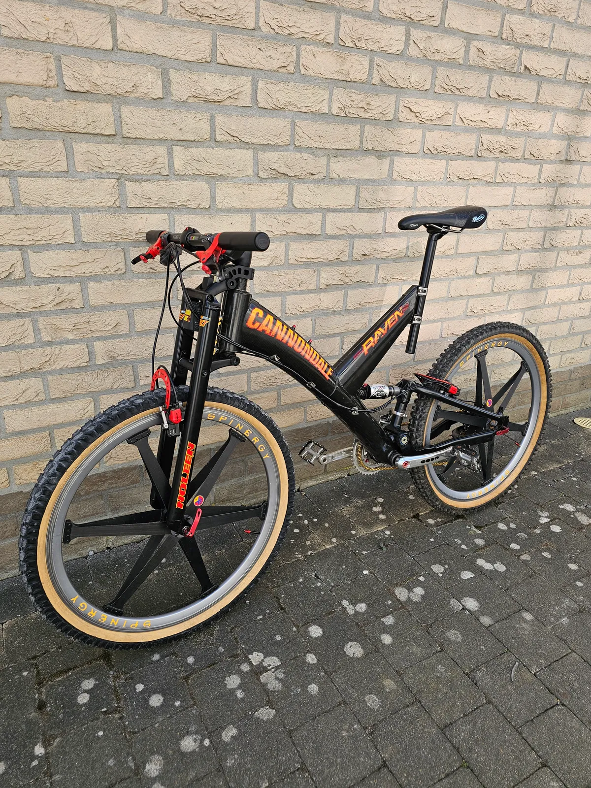 Cannondale super V Raven 2000 1996 view 40