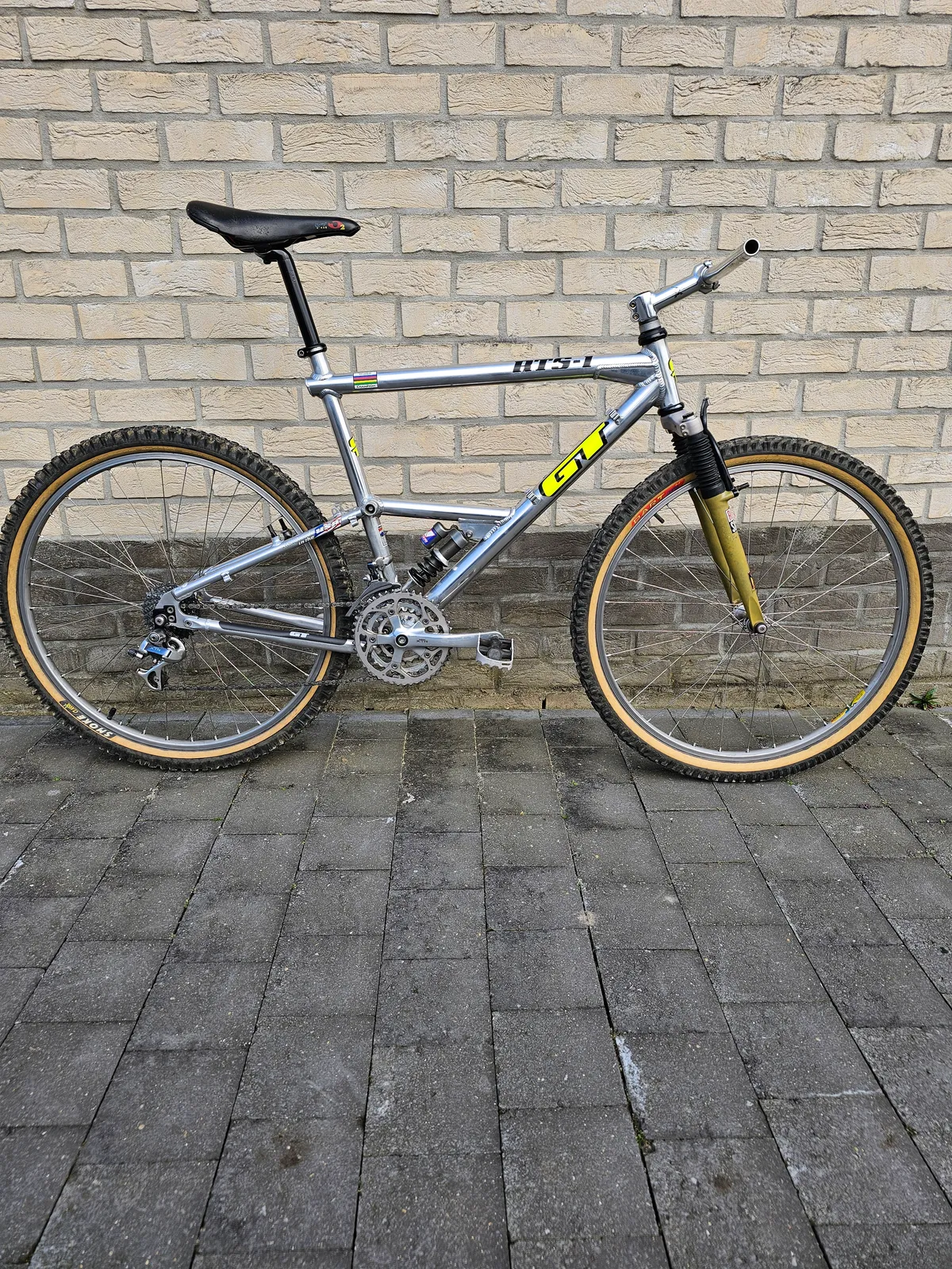 GT RTS 1 1994 view 6