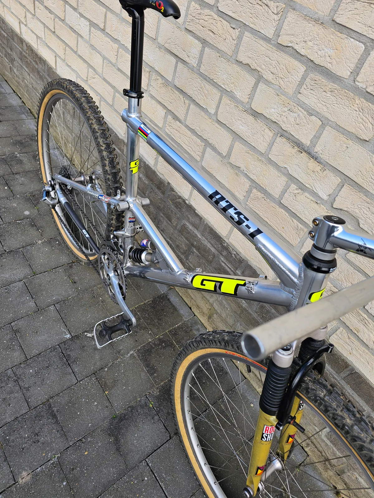 GT RTS 1 1994 view 7
