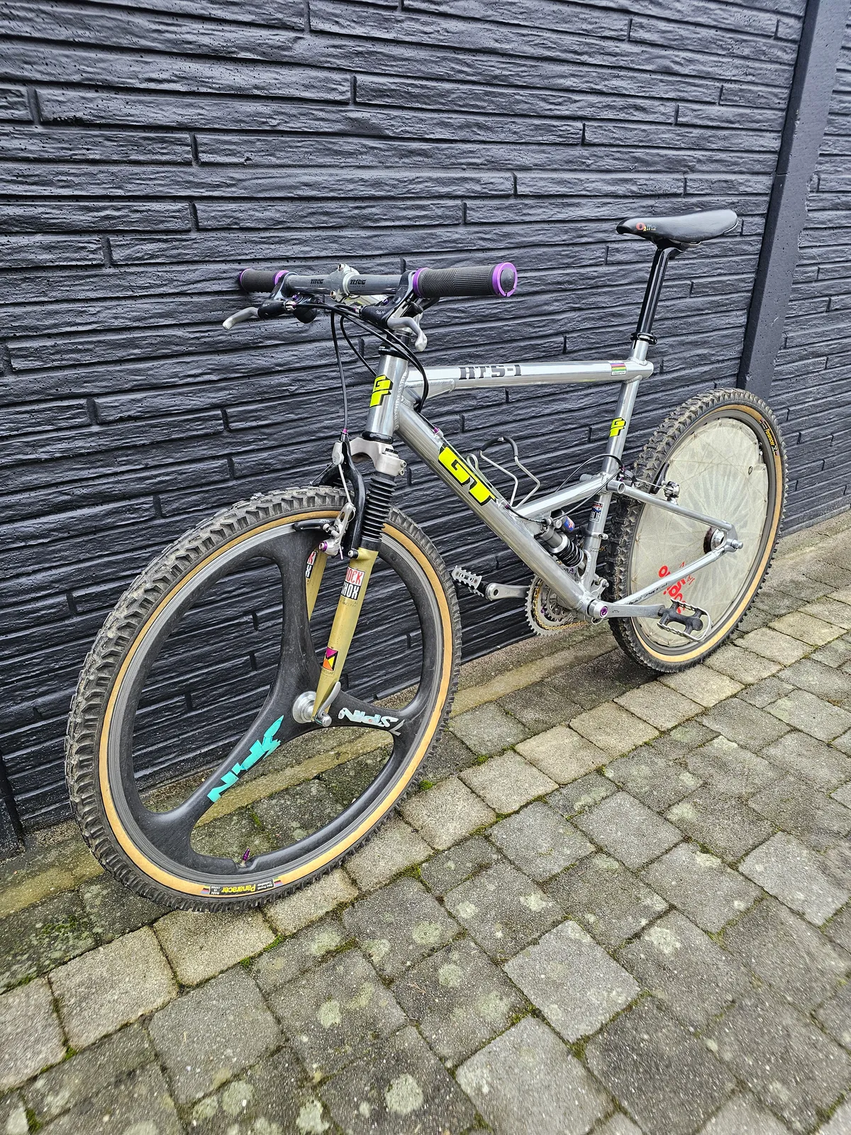GT RTS 1 1994 view 37