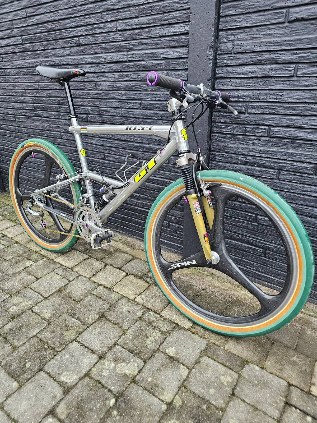 GT RTS 1 1994 view 40