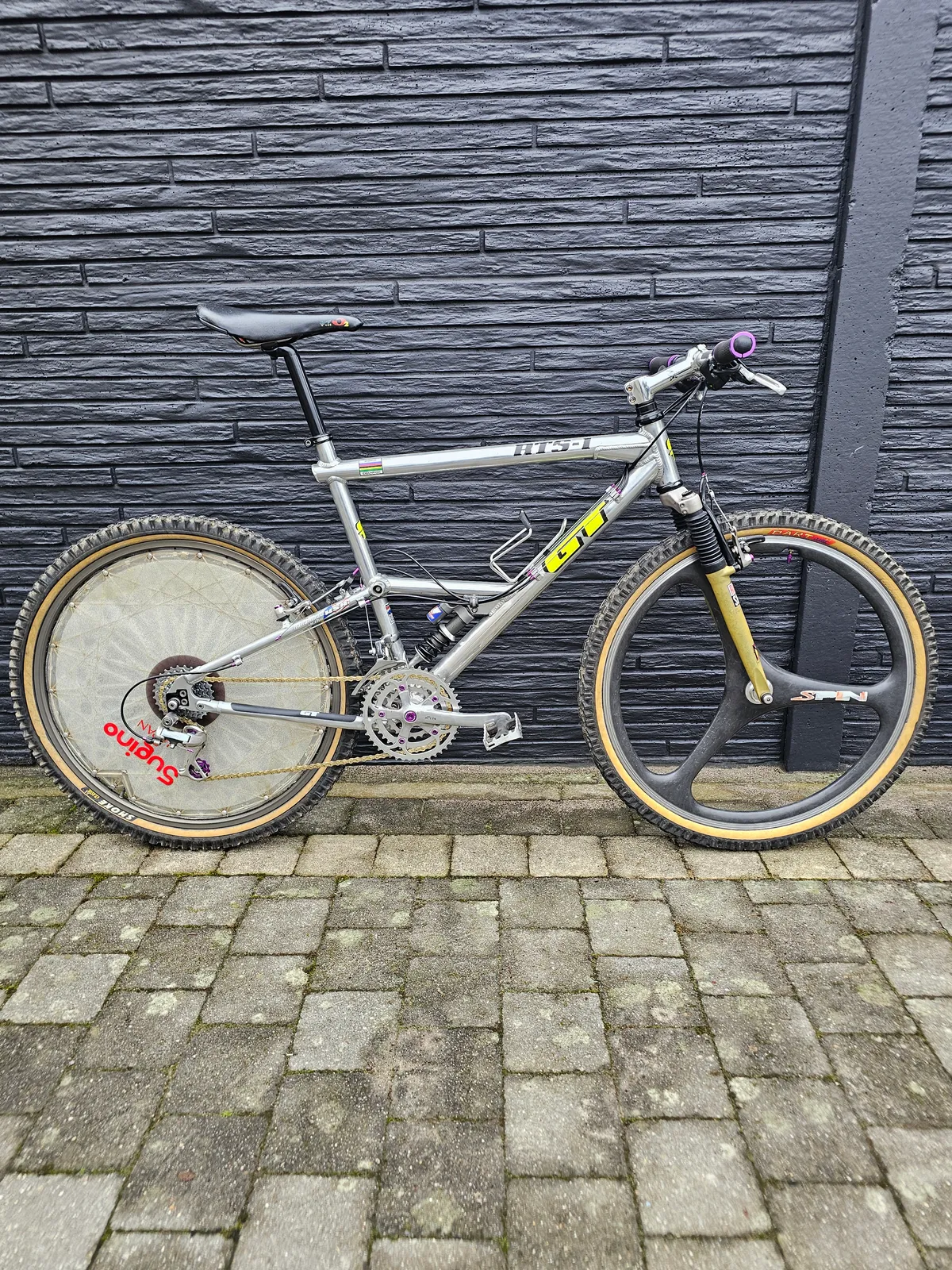 GT RTS 1 1994 view 46