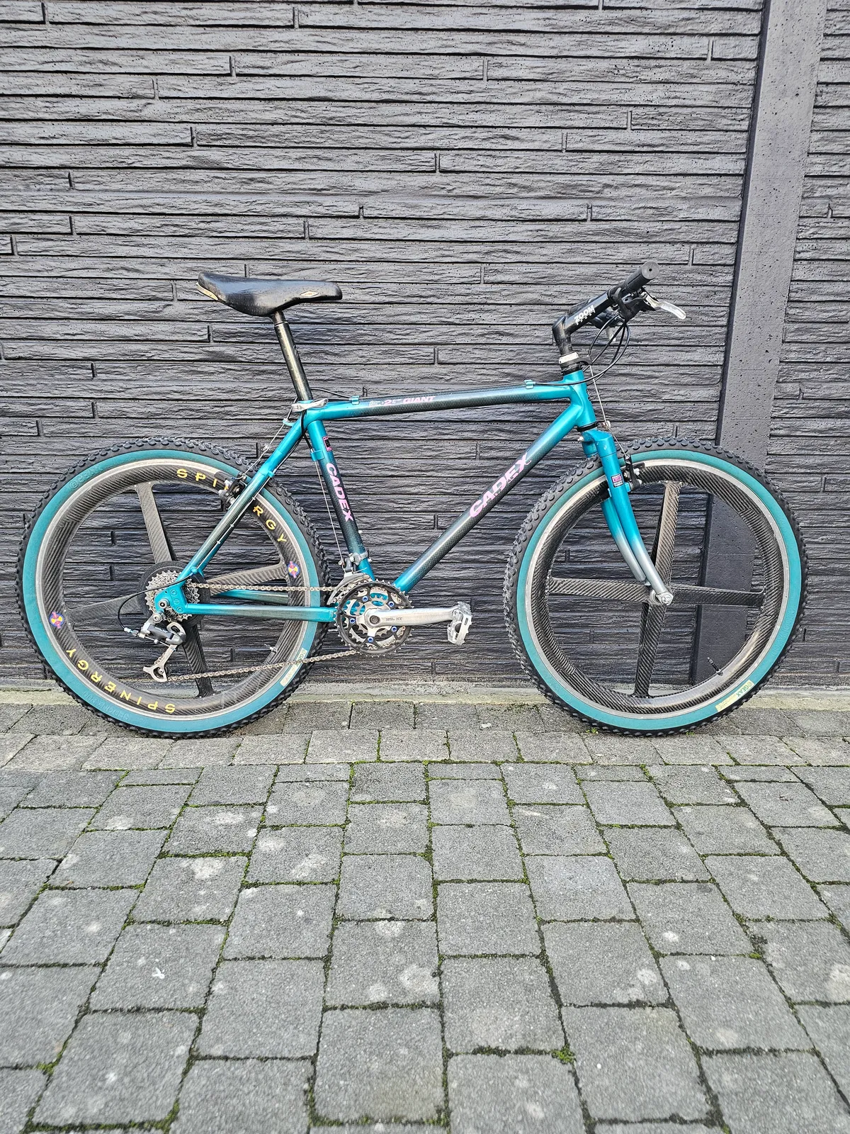 Giant Cadex 2 1993 view 7