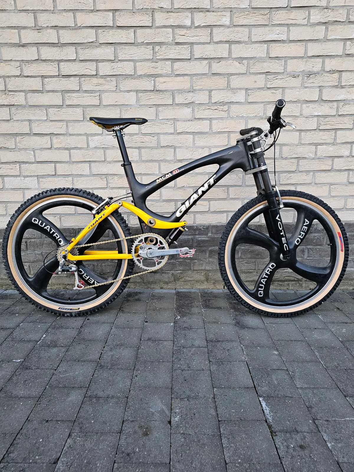 Giant MCM 990 1997