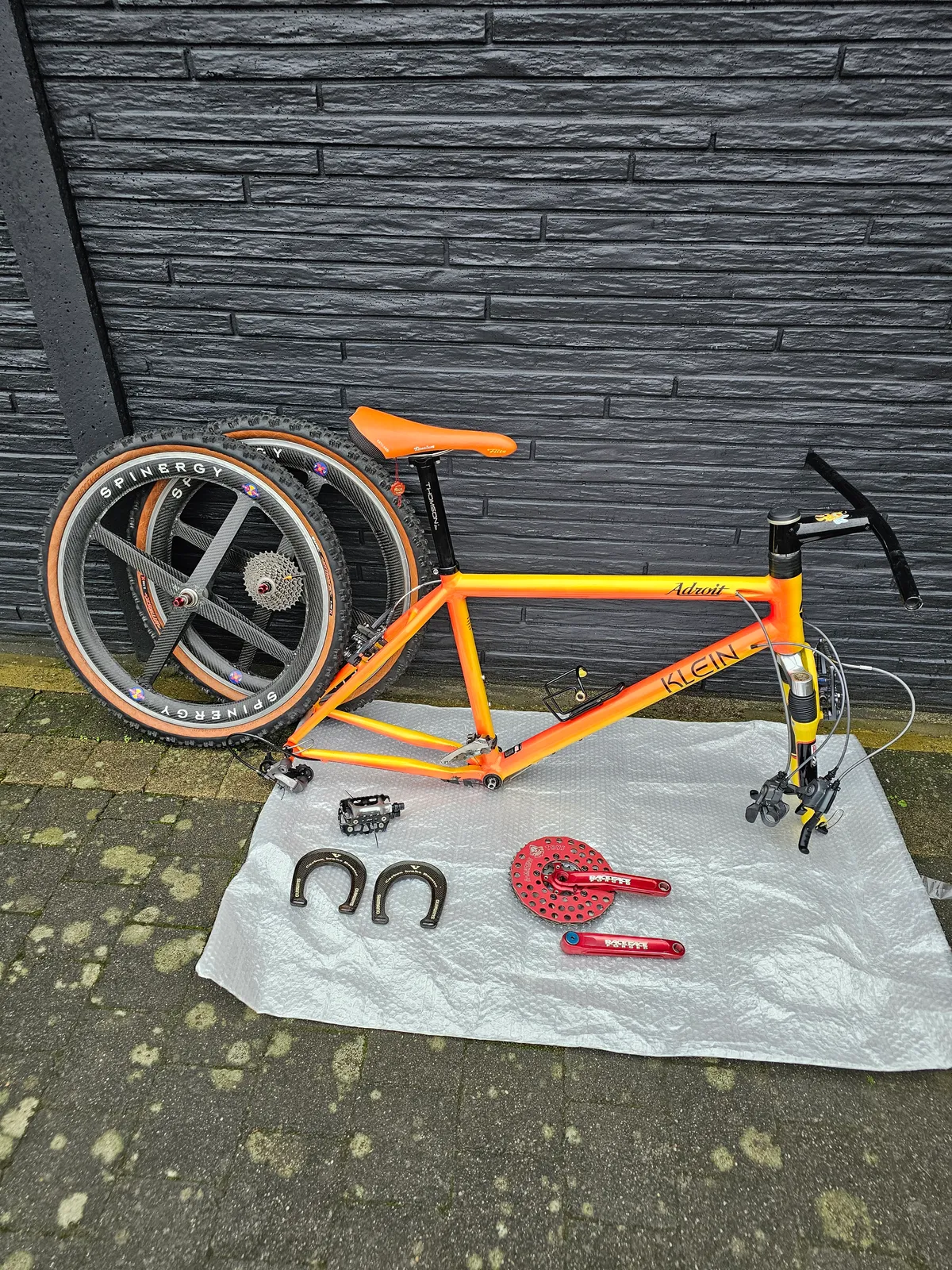 Klein Adroit 1996 Koi view 4