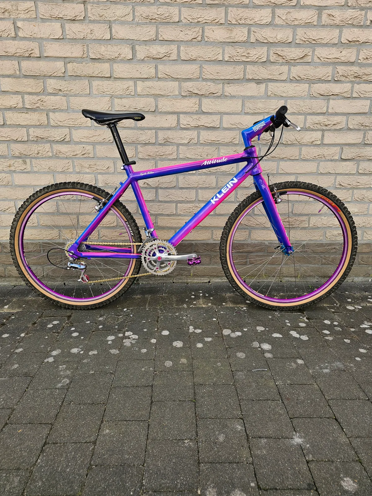 Klein Attitude MC1 1993 Horizon Linear Fade view 22