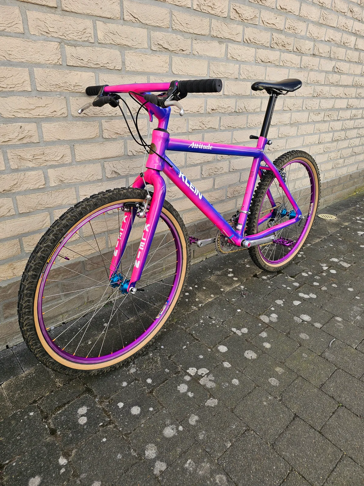 Klein Attitude MC1 1993 Horizon Linear Fade view 30