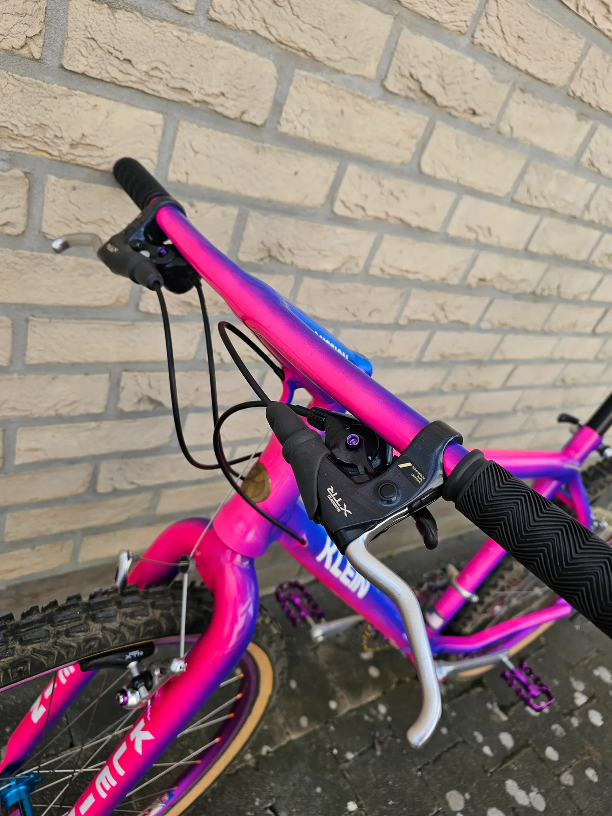 Klein Attitude MC1 1993 Horizon Linear Fade view 35