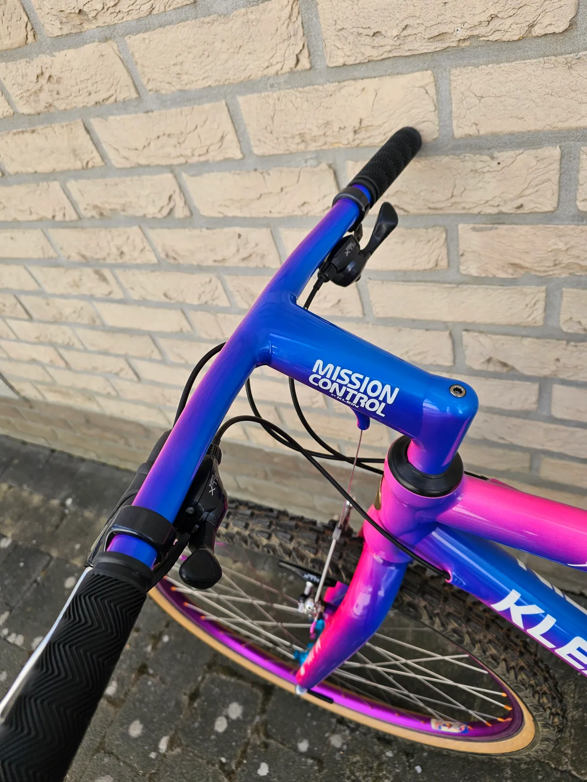 Klein Attitude MC1 1993 Horizon Linear Fade view 36