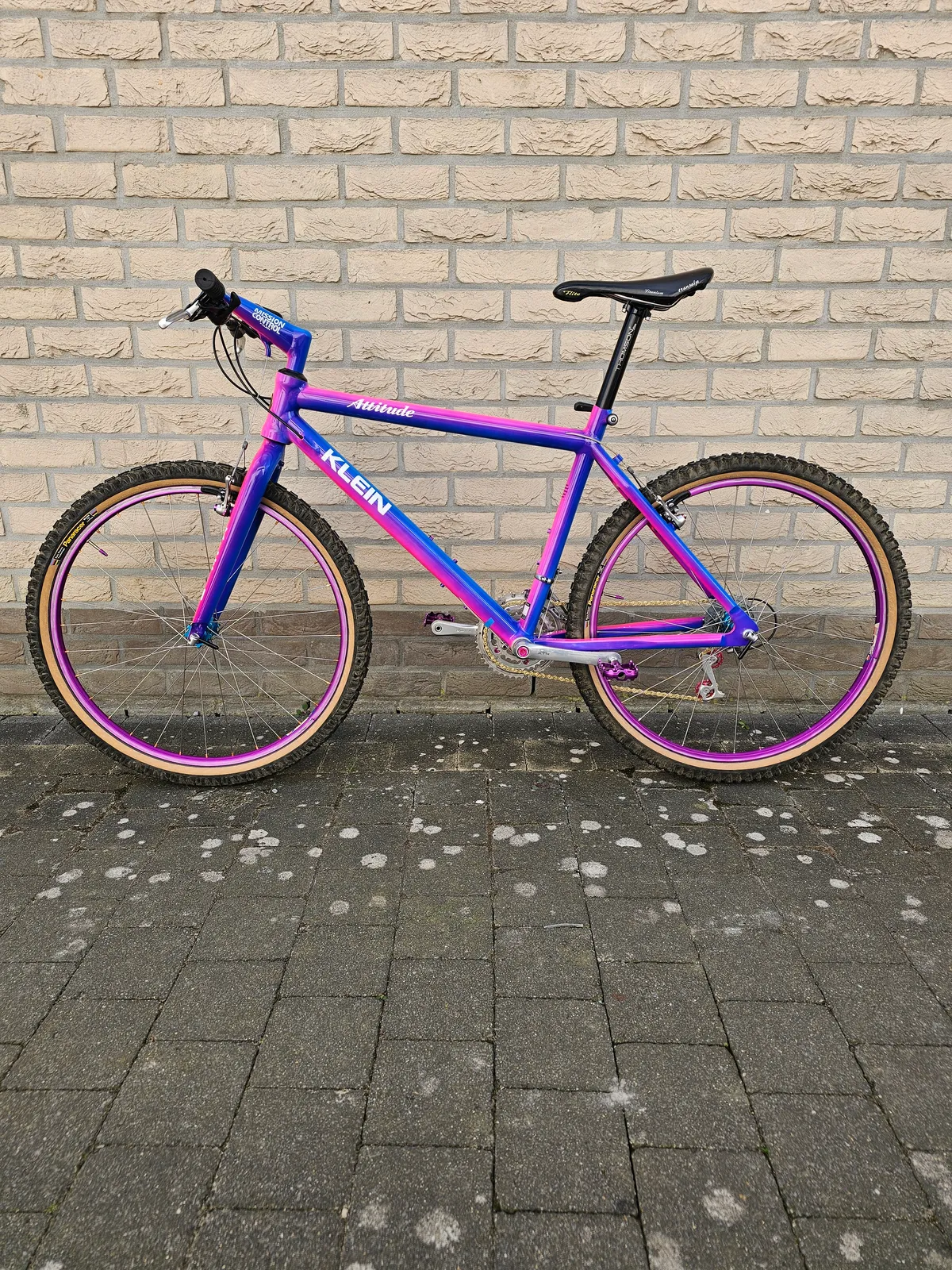 Klein Attitude MC1 1993 Horizon Linear Fade view 46