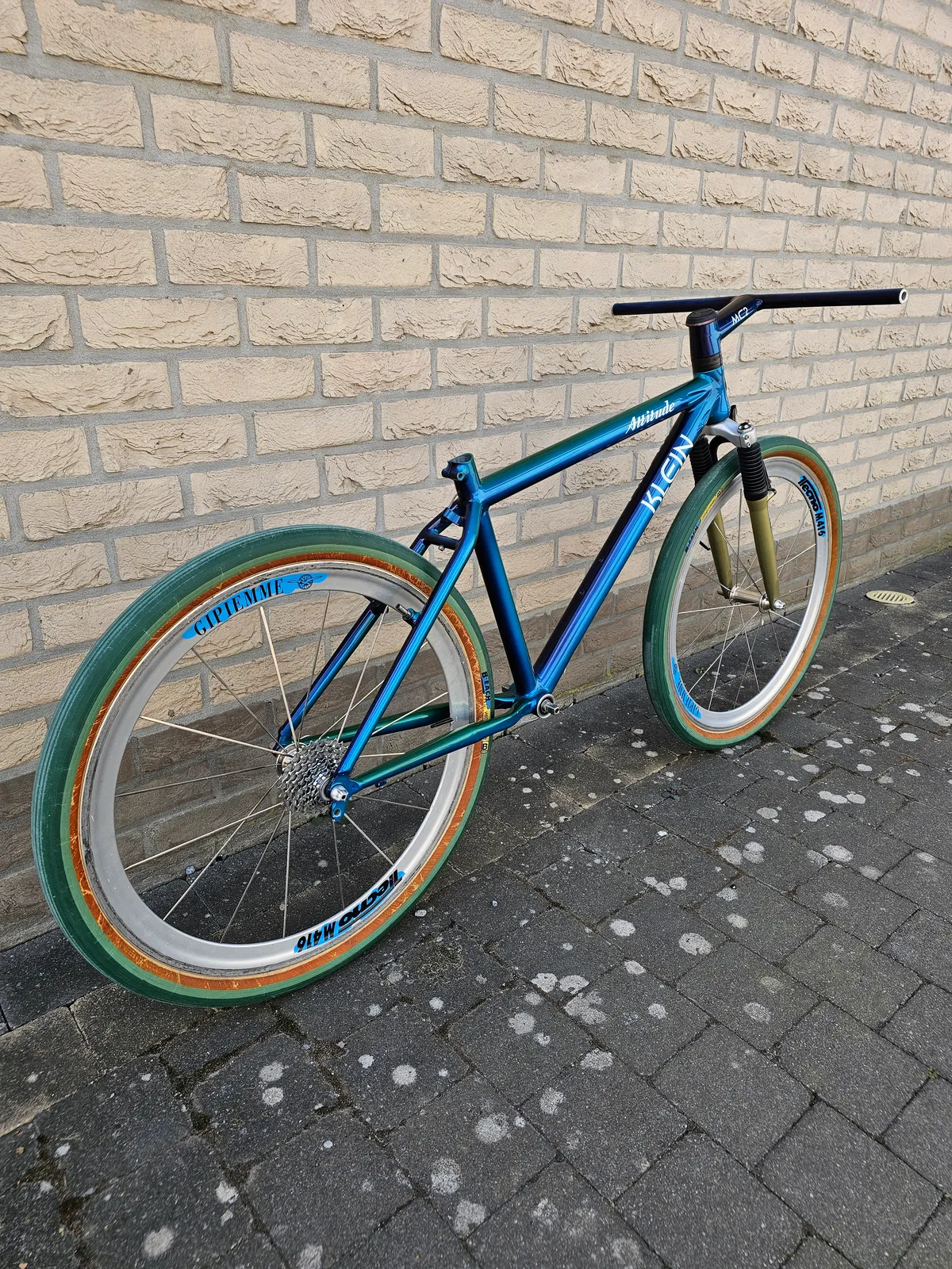 Klein Attitude MC2 1994 Sea&Sky view 8