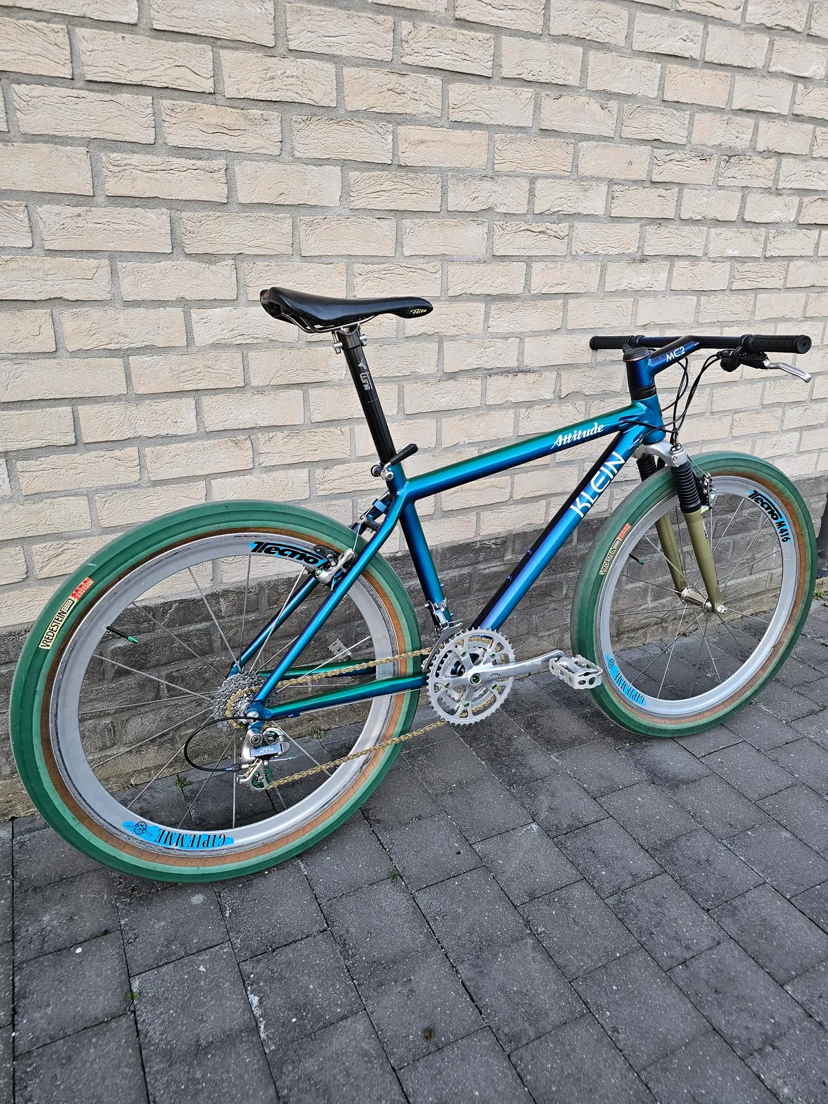 Klein Attitude MC2 1994 Sea&Sky view 19