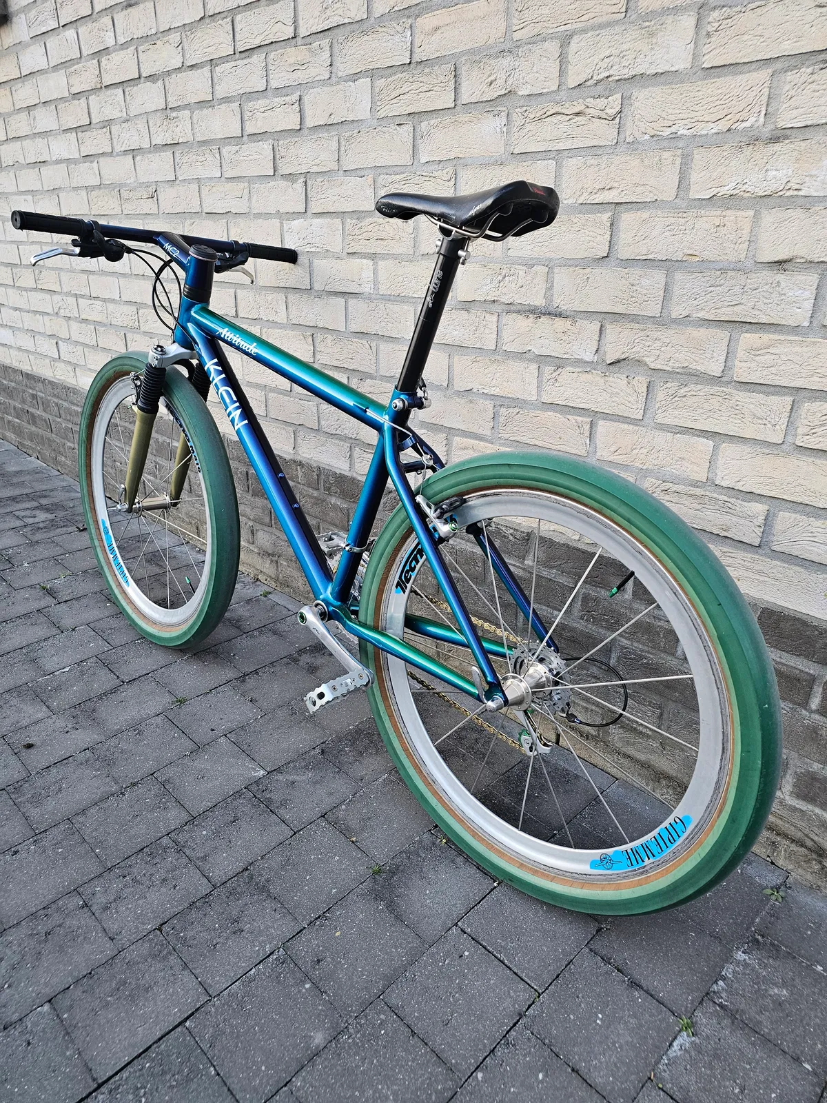 Klein Attitude MC2 1994 Sea&Sky view 25