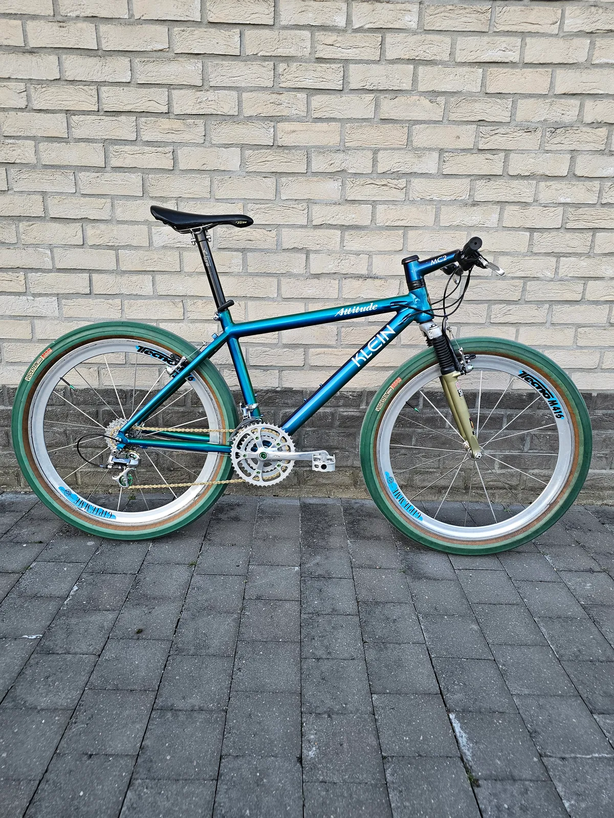 Klein Attitude MC2 1994 Sea&Sky