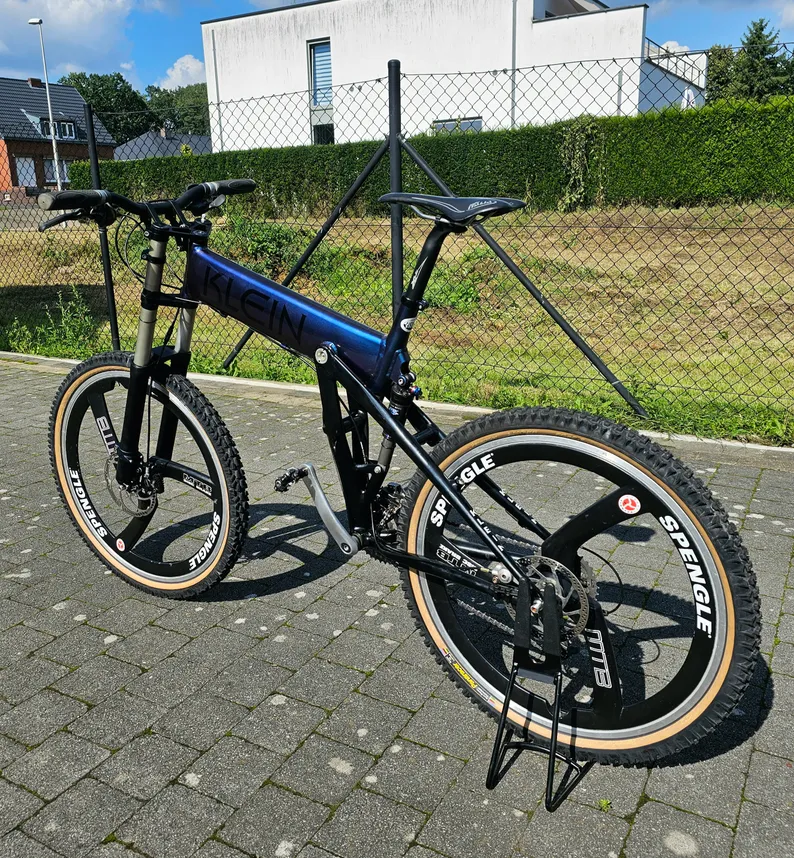 Klein Mantra Comp 1997 Blastberry view 10
