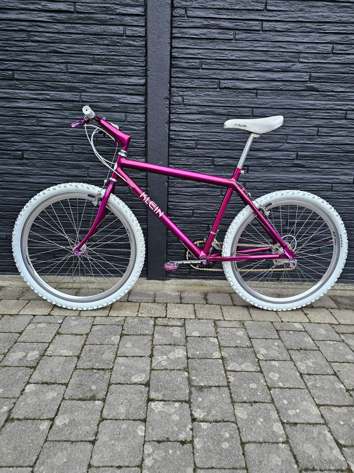 Klein Pinnacle MC1 1992 Candy Pink view 10