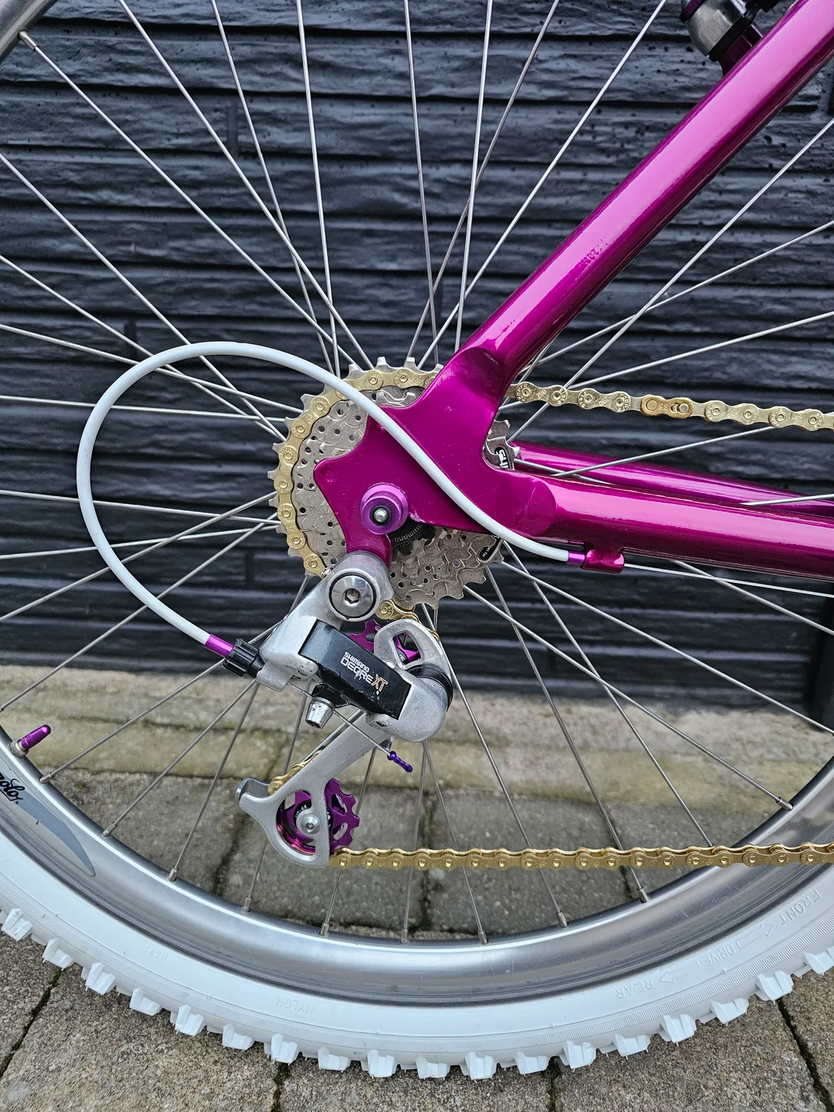Klein Pinnacle MC1 1992 Candy Pink view 21