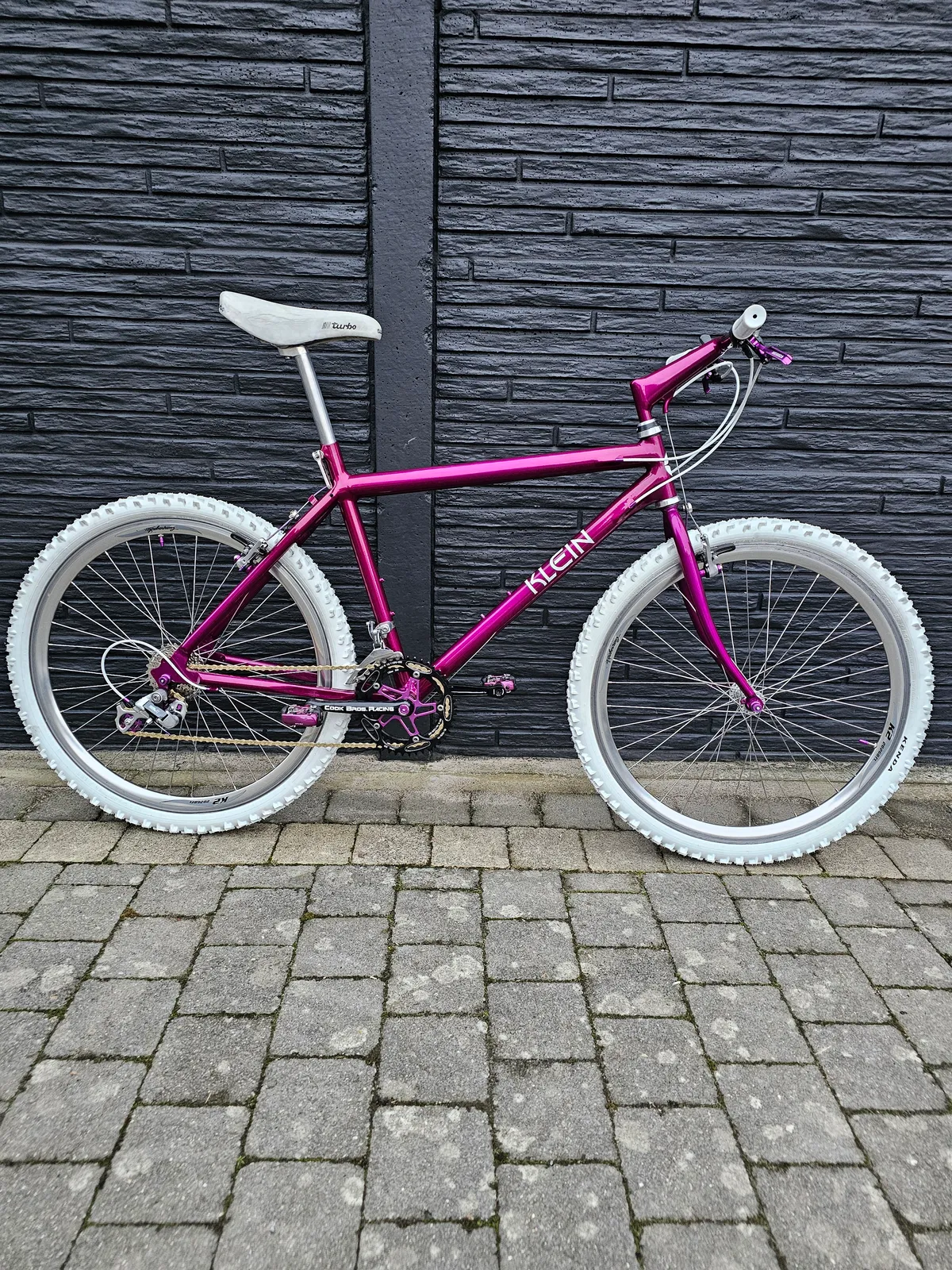 Klein Pinnacle MC1 1992 Candy Pink