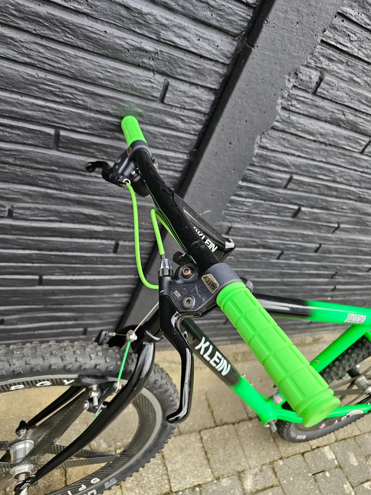 Klein Rascal 1991 Gloss Black Bright Green view 19
