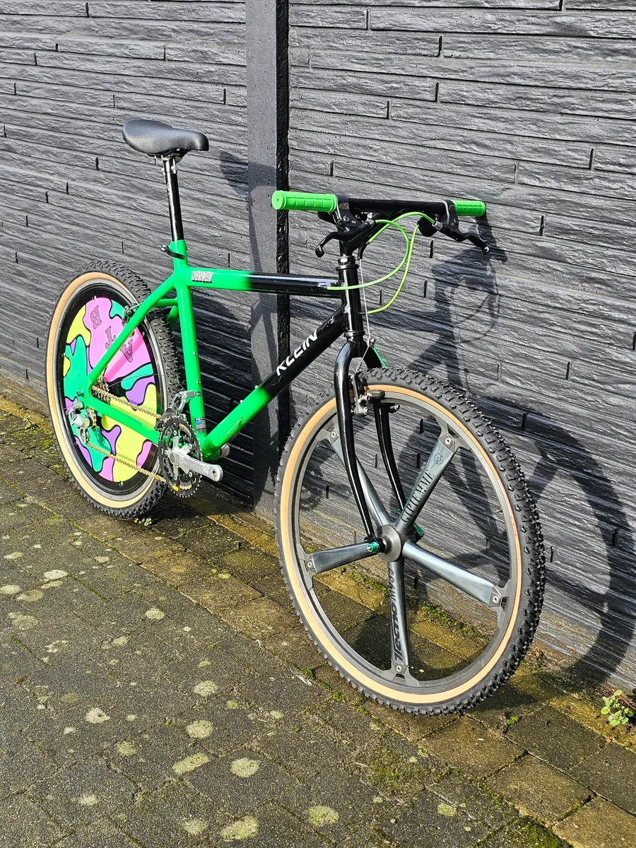 Klein Rascal 1991 Gloss Black Bright Green view 27