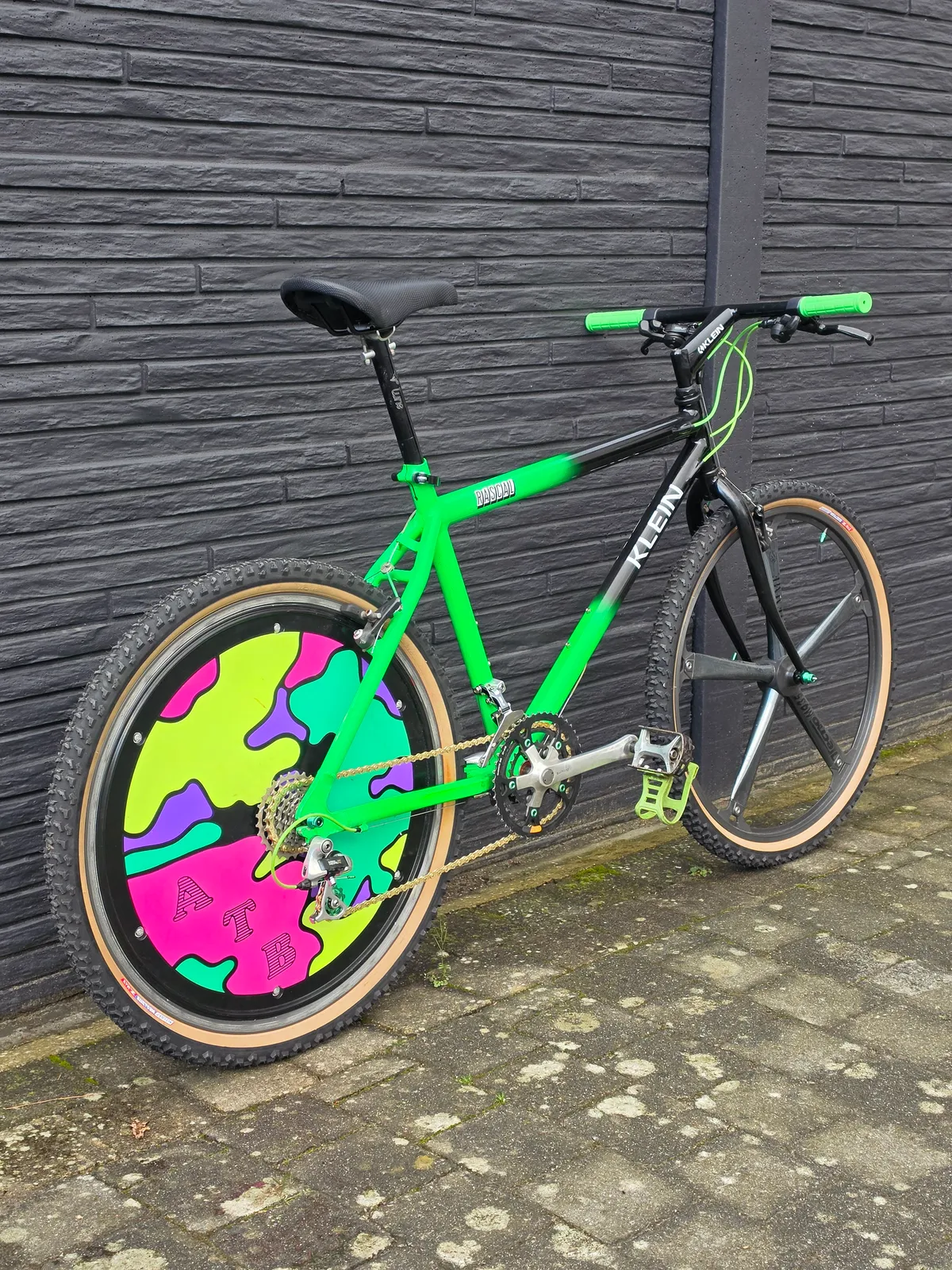 Klein Rascal 1991 Gloss Black Bright Green view 33