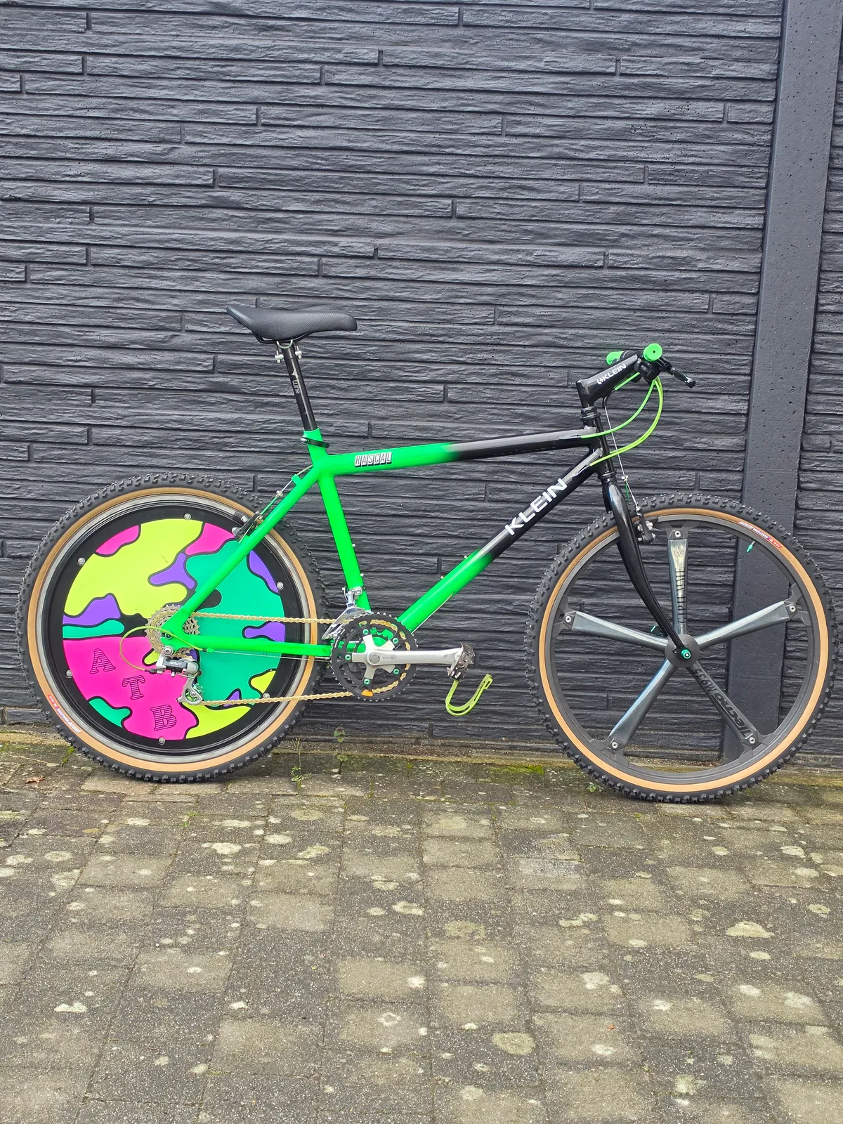 Klein Rascal 1991 Gloss Black Bright Green