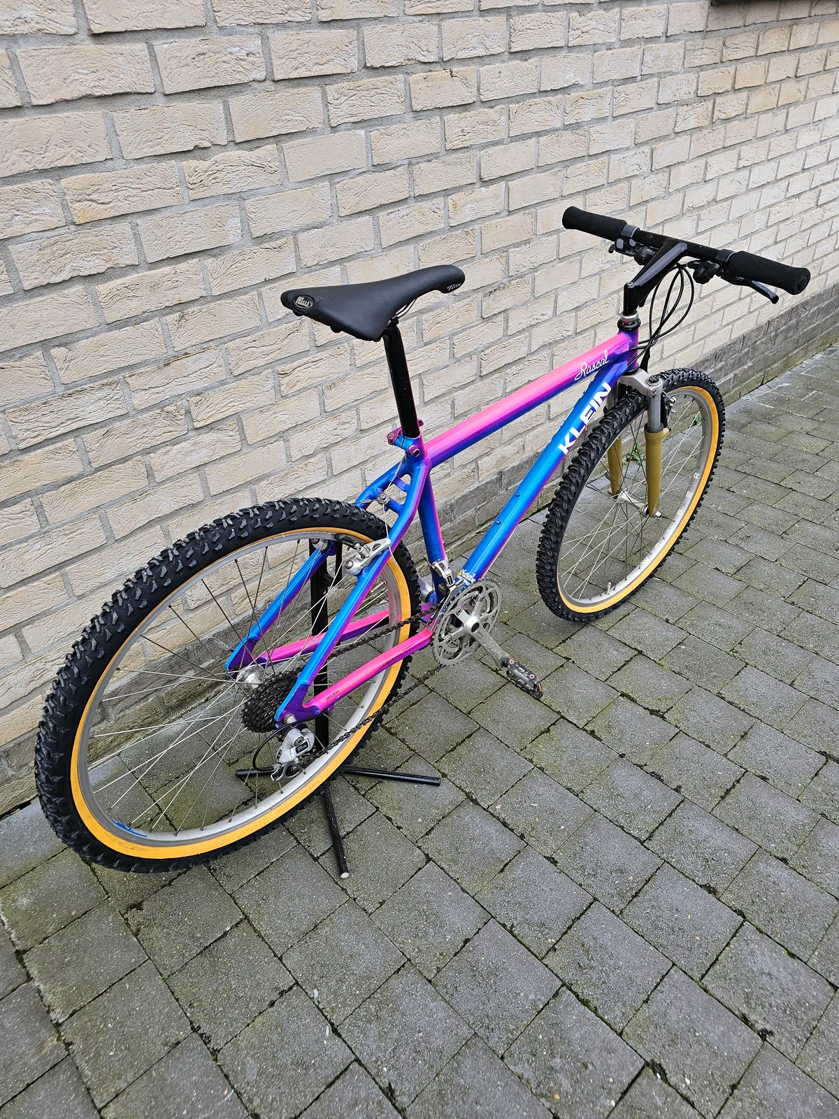 Klein Rascal MC1 1992 Horizon Linear Fade view 3