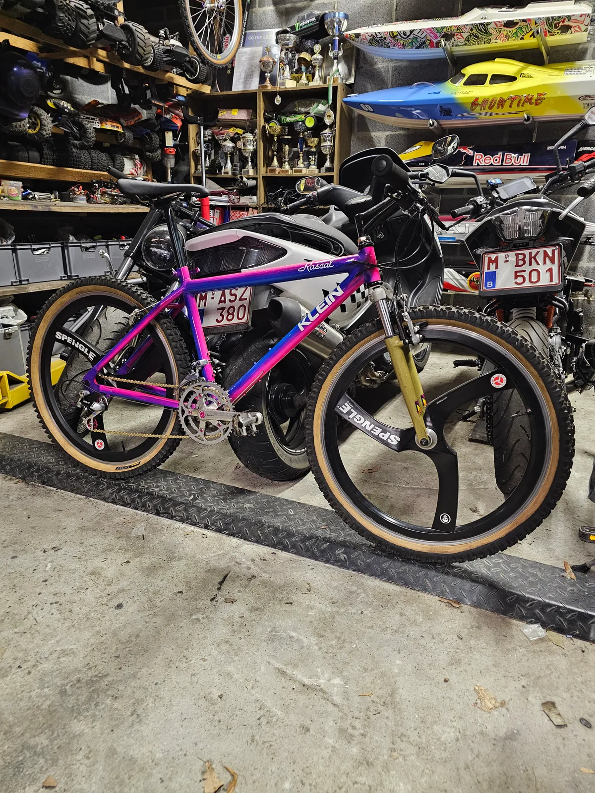 Klein Rascal MC1 1992 Horizon Linear Fade view 45