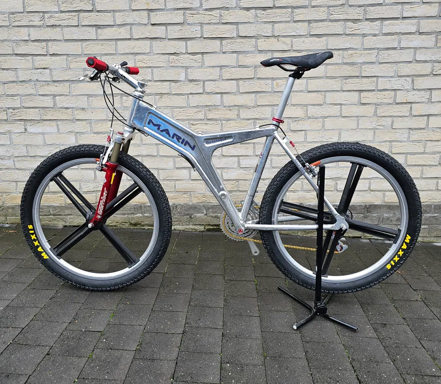 Marin Monocoque 1996 view 15