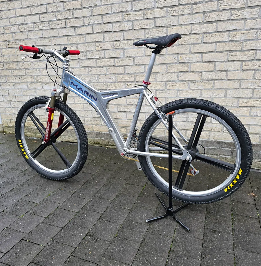 Marin Monocoque 1996 view 16