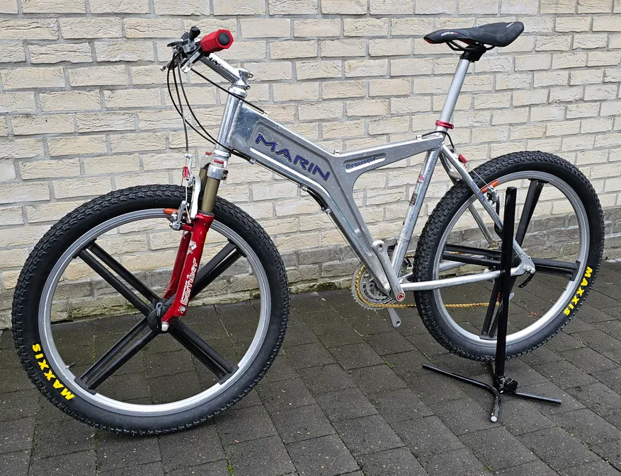 Marin Monocoque 1996 view 17