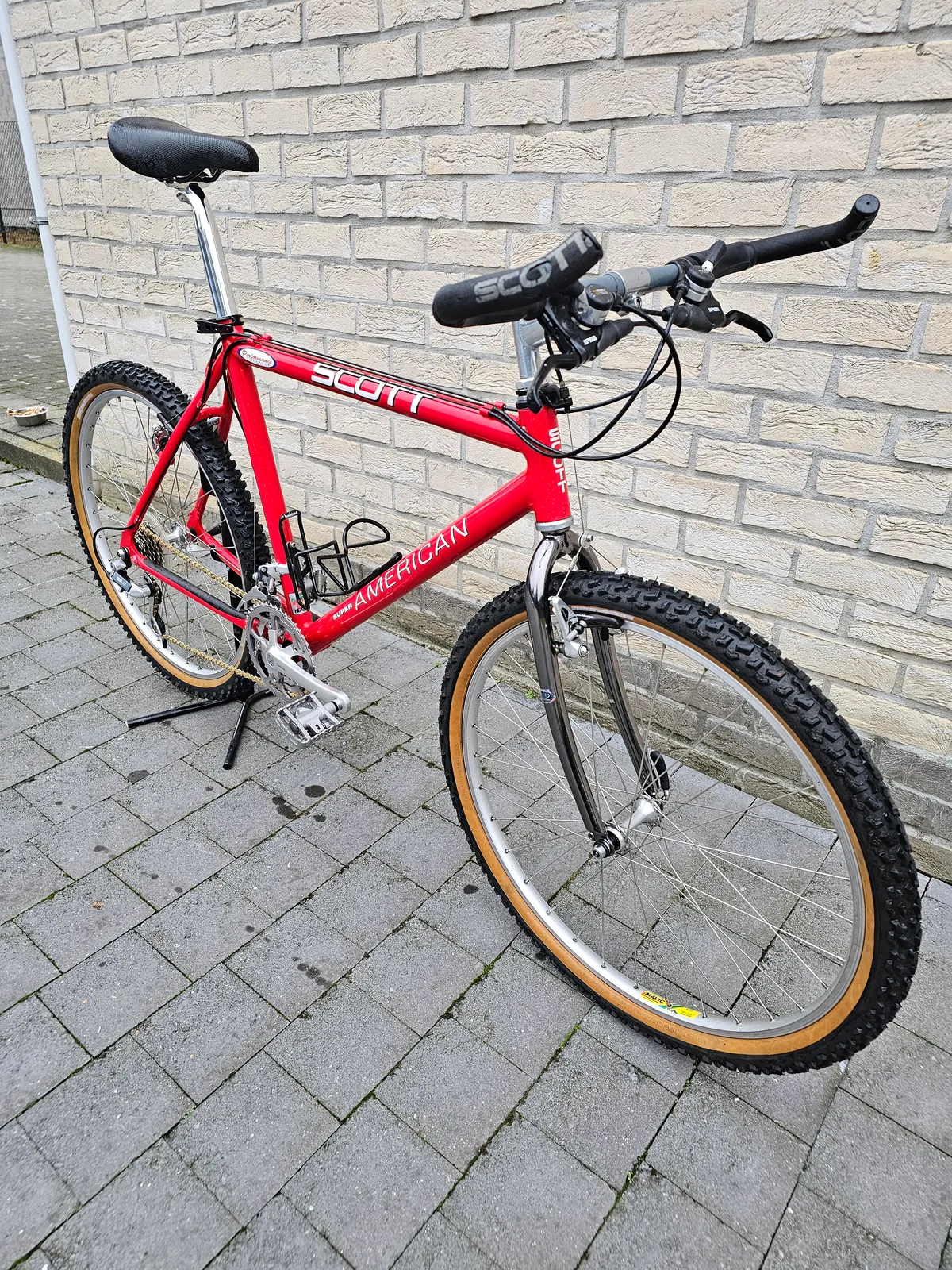 Scott Super American 1993 view 6